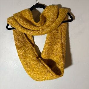 FRYE AND CO. Mustard Yellow Knit Infinity Scarf NEW NWT